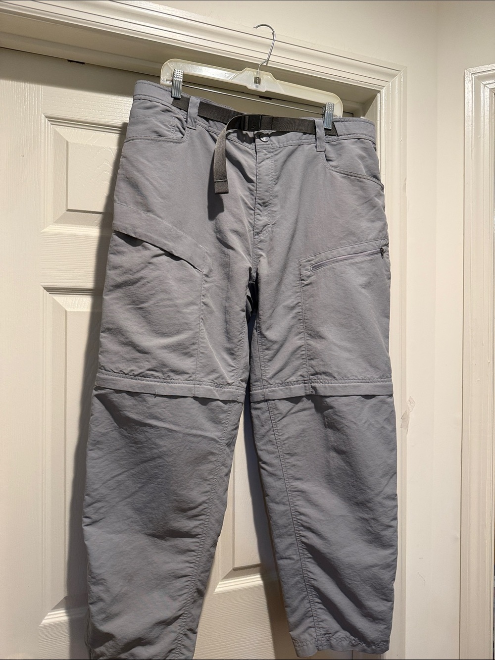 North Face Convertible Nylon Hiking Cargo Pants/Shorts XL 40W Outdoor Sports